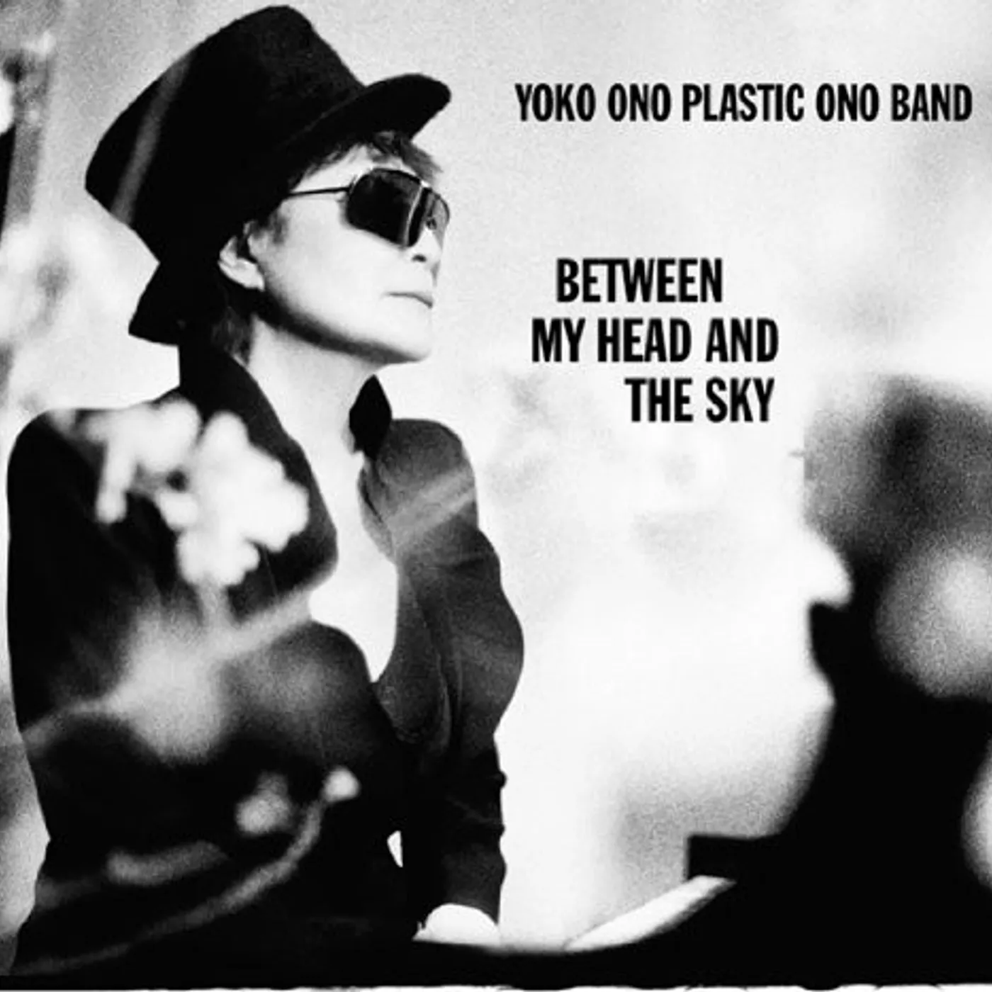 Yoko Ono BETWEEN MY HEAD AND THE SK CD
