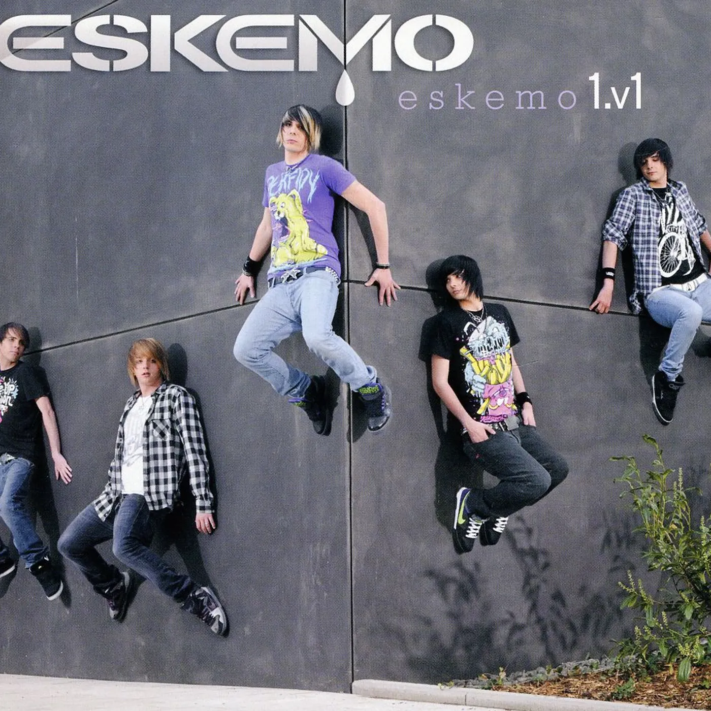 ESKEMO 1.V1 CD