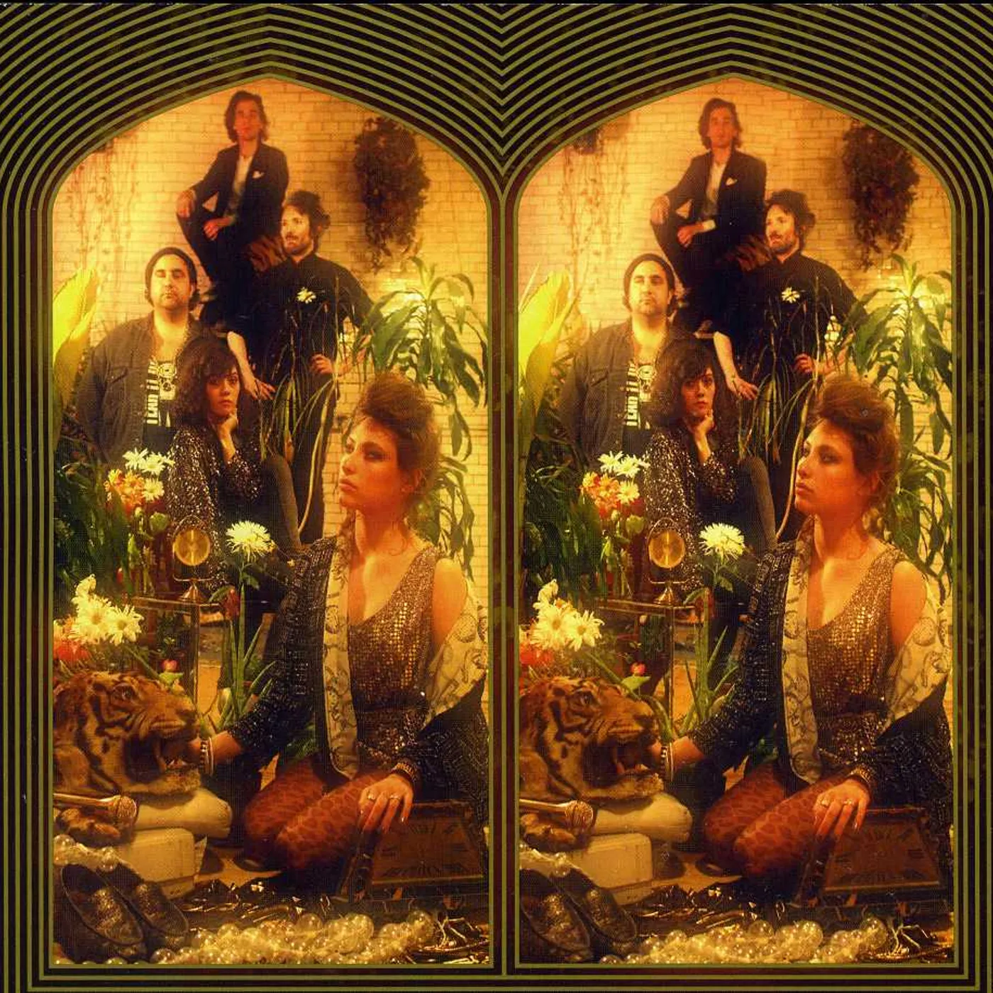 Friends MANIFEST CD