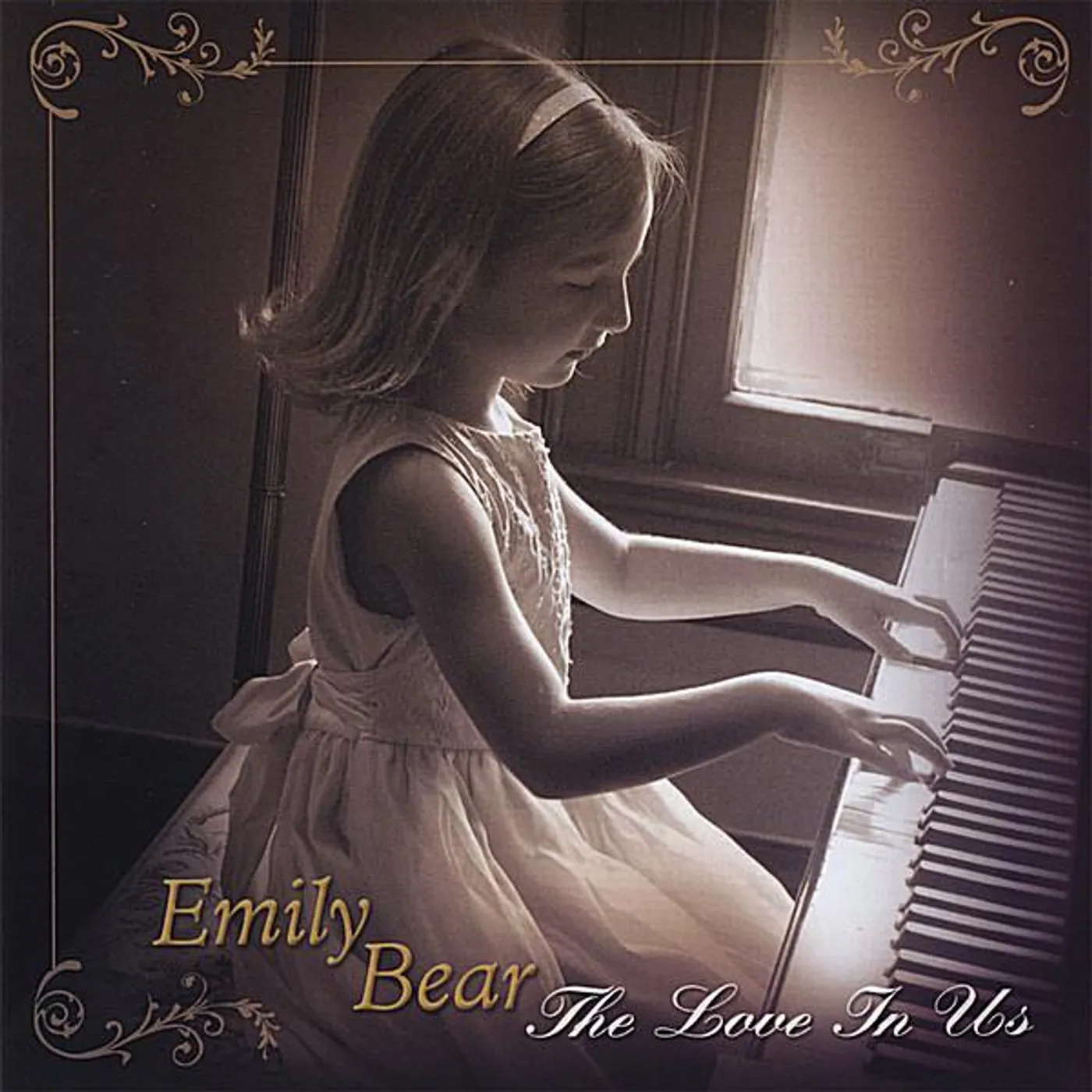Emily Bear THE LOVE IN US CD