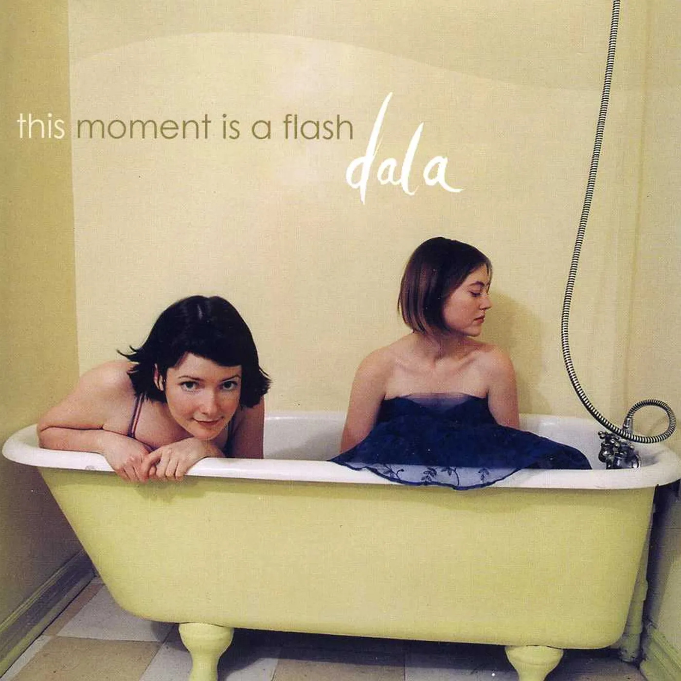 Dala THIS MOMENT IS A FLASH CD