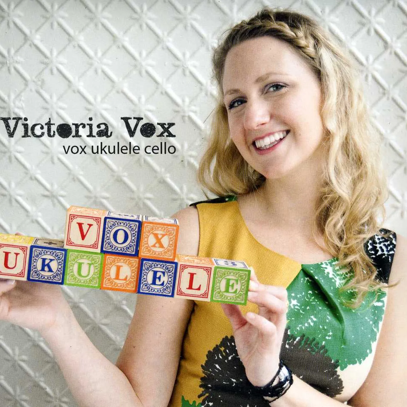 Victoria Vox VOX UKULELE CELLO CD