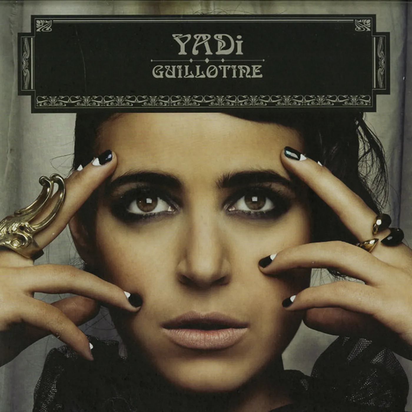 Yadi Guillotine Vinyl Record