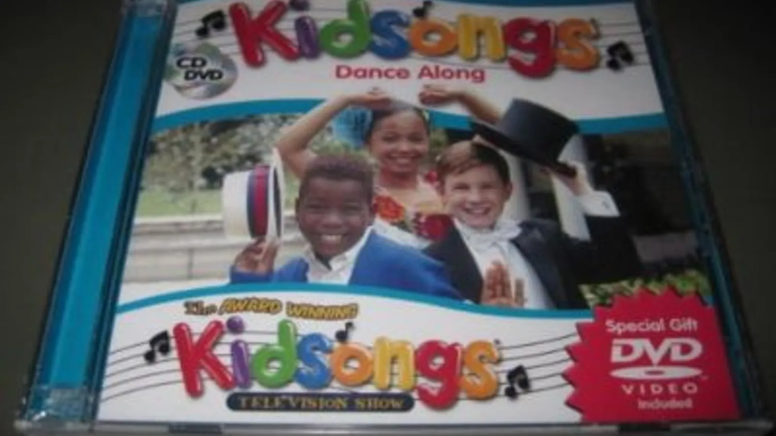 DWE dance！dance！　jump and sing DVD eyJidWNrZXQiOiJtZXJjaGJhci1pbW