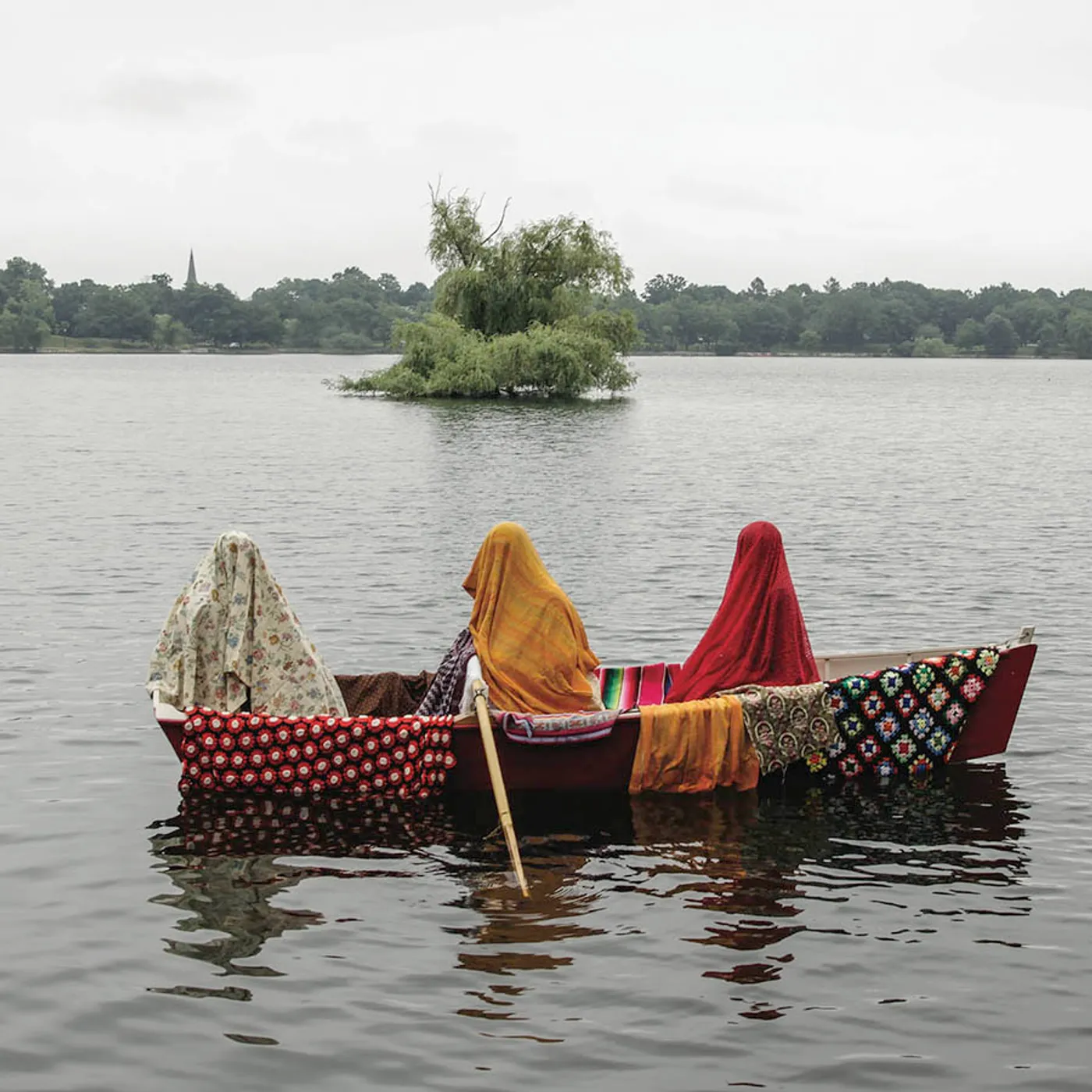 Quilt HELD IN SPLENDOR CD