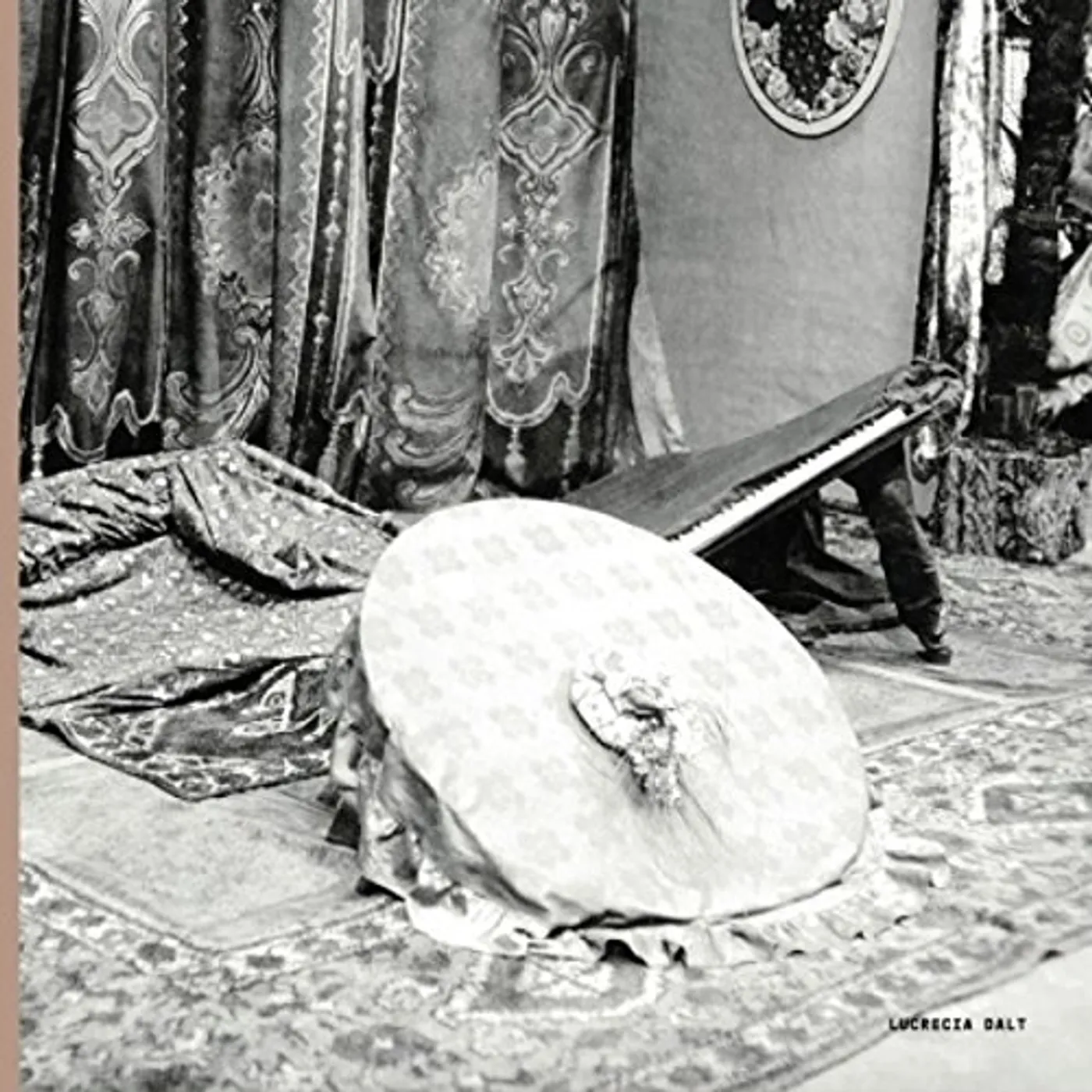 Lucrecia Dalt Vinyl Record