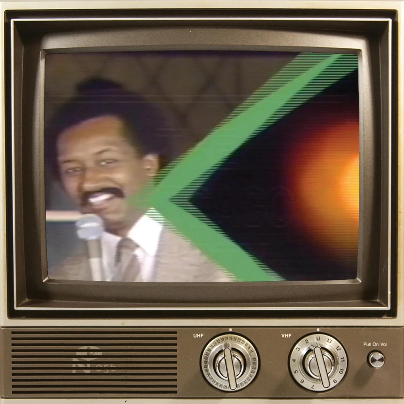 ULTRA-HIGH FREQUENCIES: THE CHICAGO PARTY / VAR CD