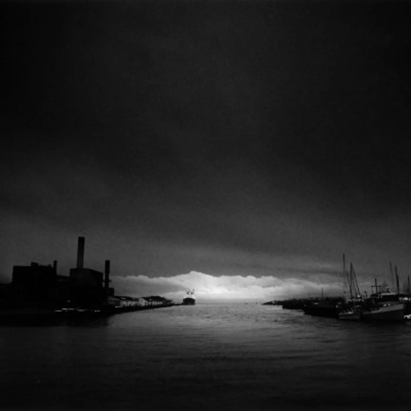 Chihei Hatakeyama REQUIEM FOR BLACK NIGHT & EARTH SPIDERS CD