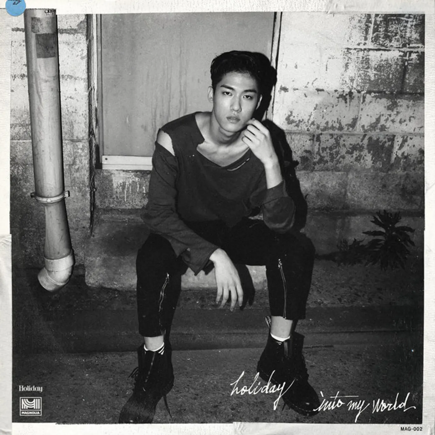 Holiday INTO MY WORLD (2ND SINGLE ALBUM) CD