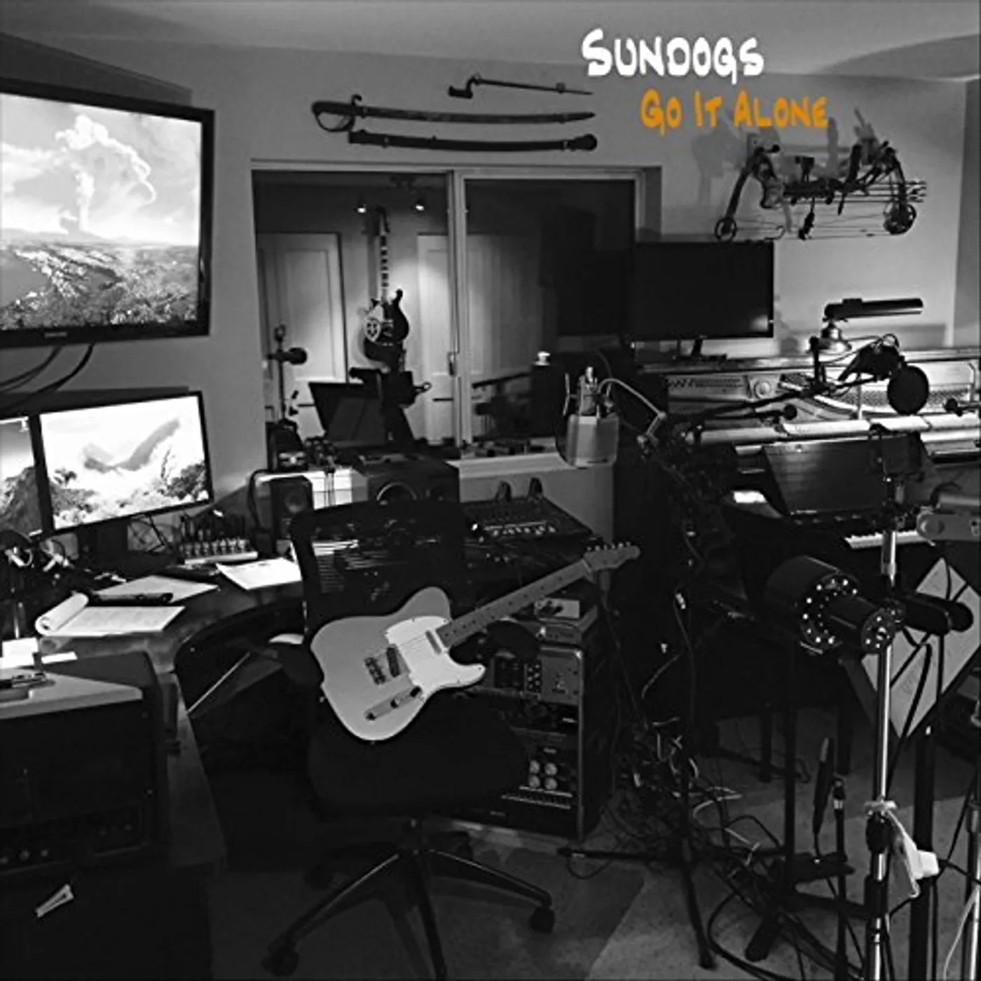 Sundogs GO IT ALONE CD