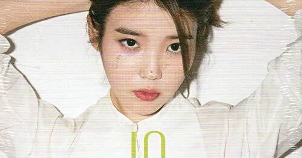 IU SMASH HITS 2: THE STORIES BETWEEN U & I CD