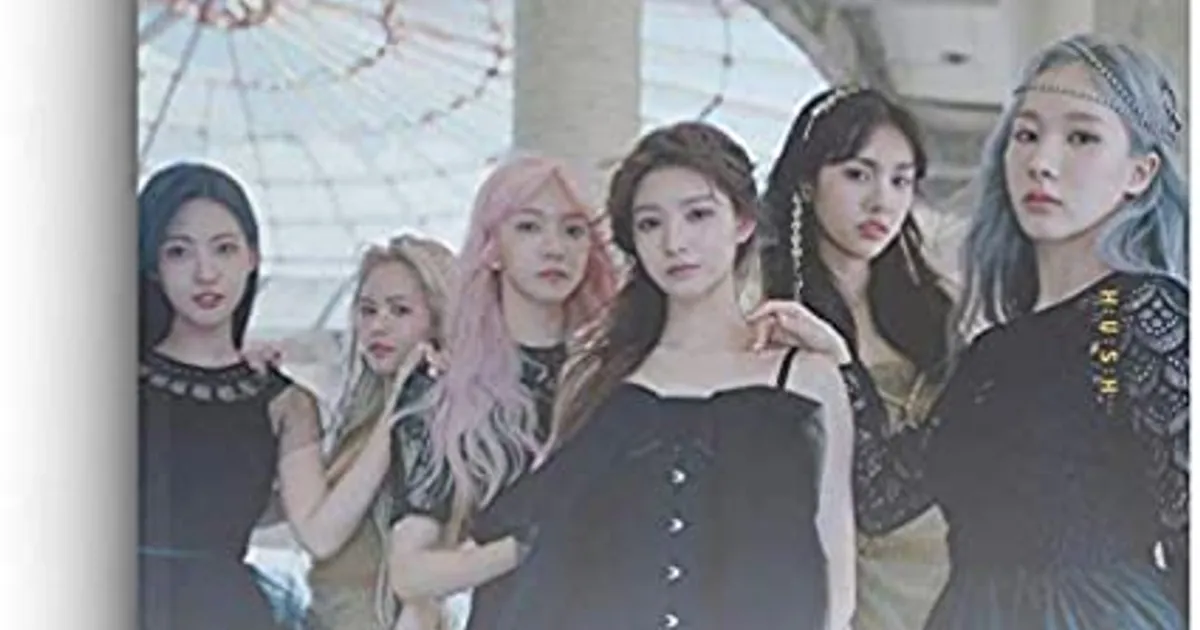 美品♪直筆サイン入り EVERGLOW - HUSH mqdefault.jpg