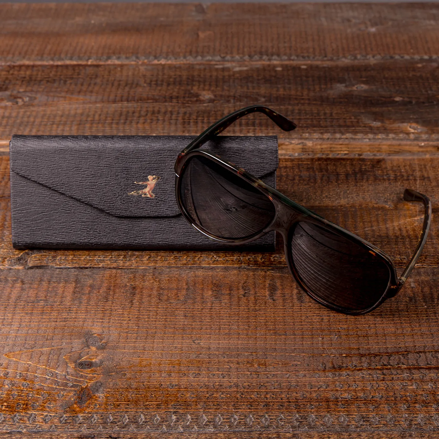 Bruce Lee Signature Sunglasses w/ case