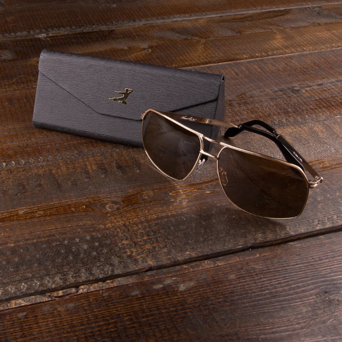 Bruce Lee Signature Metal Sunglasses w/ case