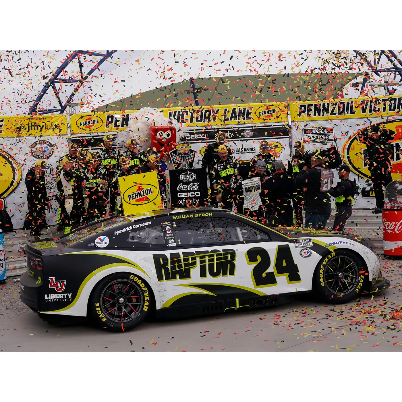 Hendrick Motorsports AUTOGRAPHED William Byron #24 2023 Spring Las Vegas RACE WIN 1:24 ELITE Die-Cast