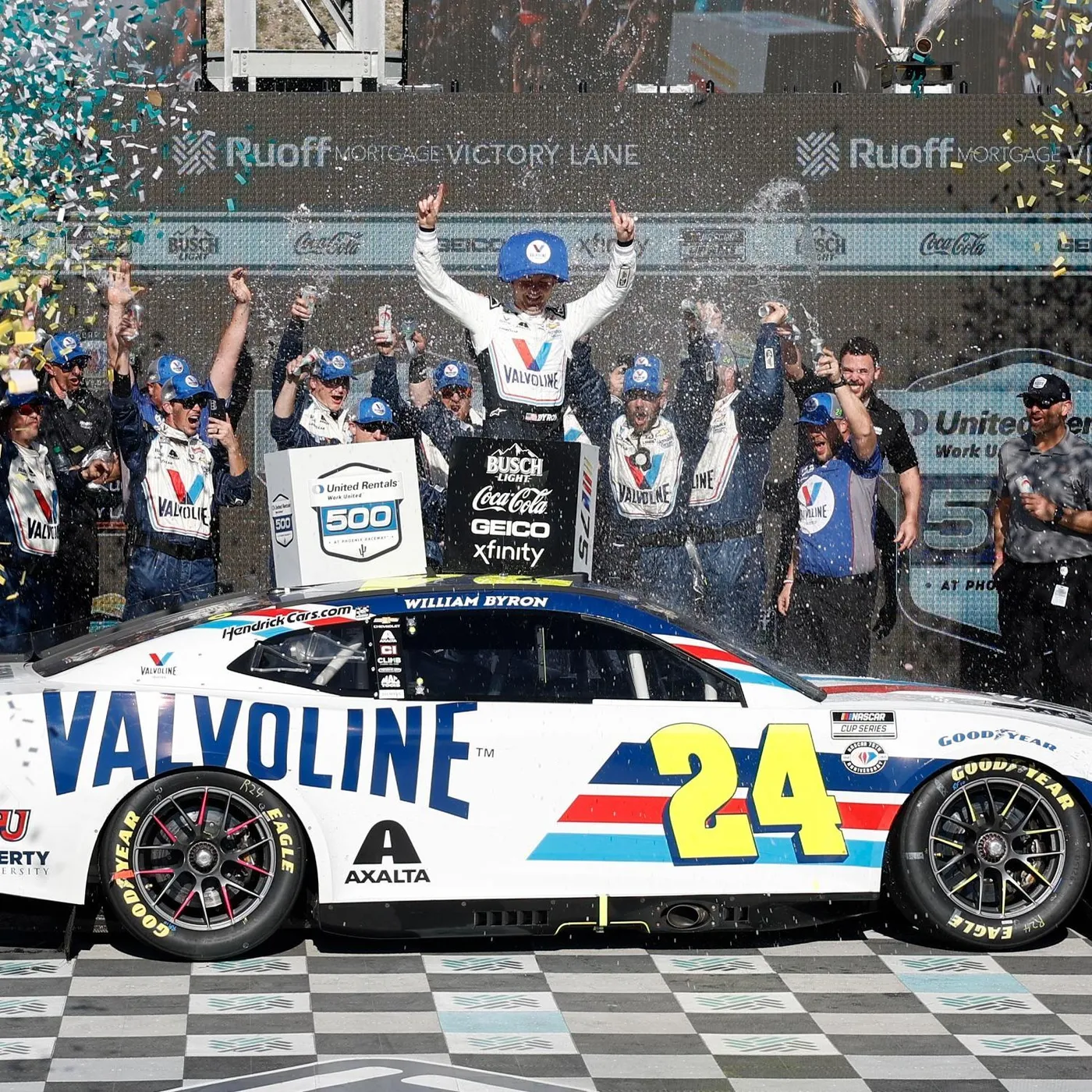 Hendrick Motorsports William Byron #24 2023 Spring Phoenix WIN 1:24 HO Die-Cast