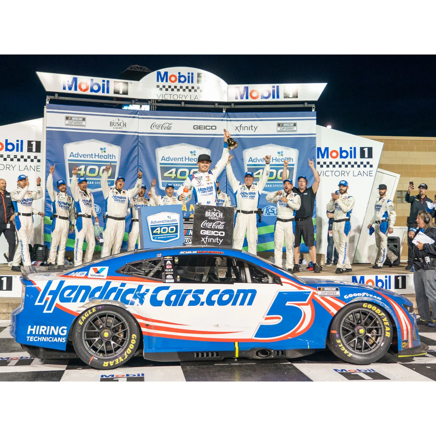 AUTOGRAPHED Kyle Larson #5 2024 Kansas Spring RACE WIN 1:24 Candy Finish Die-Cast -- Hendrick Motorsports Store Exclusive