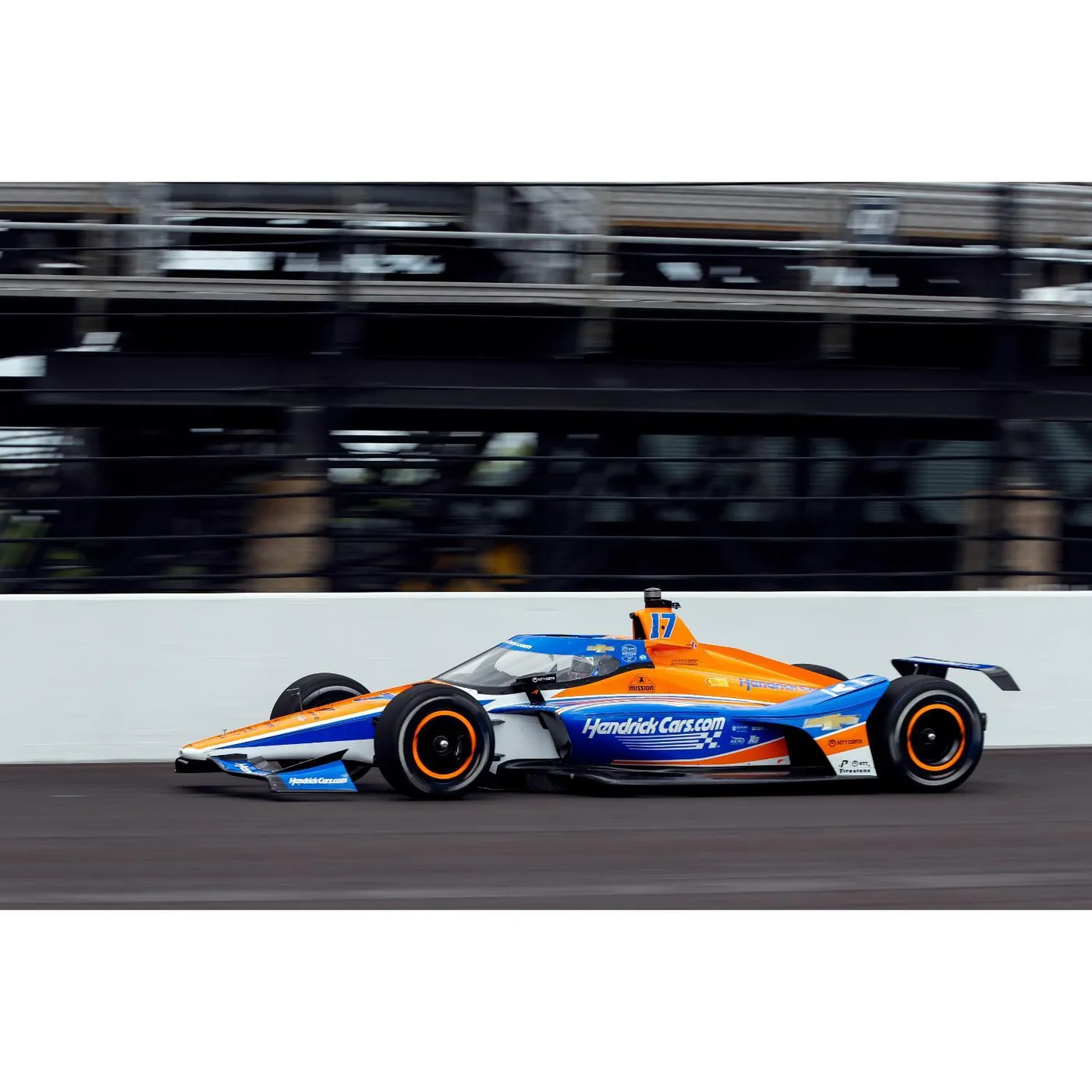 Hendrick Motorsports Kyle Larson 2024 Indianapolis 500 Rookie of the Year 1:18 Diecast