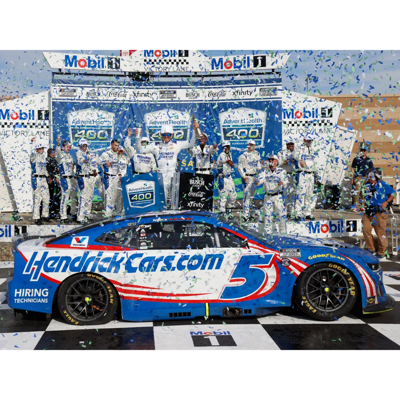 Hendrick Motorsports AUTOGRAPHED Kyle Larson #5 2025 Kansas 1 RACE WIN 1:24 ELITE Die-Cast