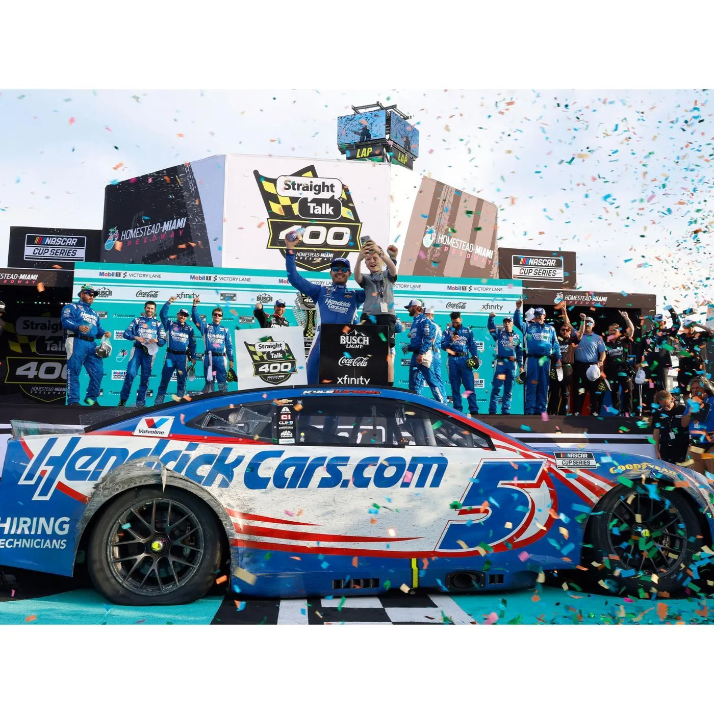 Hendrick Motorsports Kyle Larson #5 2025 Homestead-Miami 1 RACE WIN 1:24 HO Die-Cast