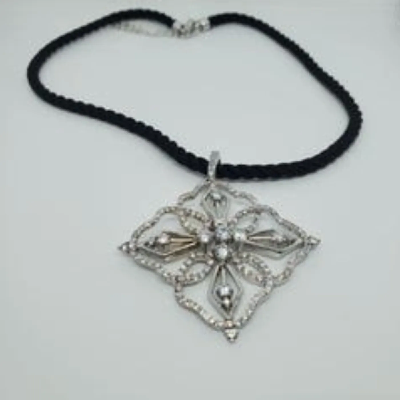 Marie Osmond Wavy Star Stone Enhancer on Cord