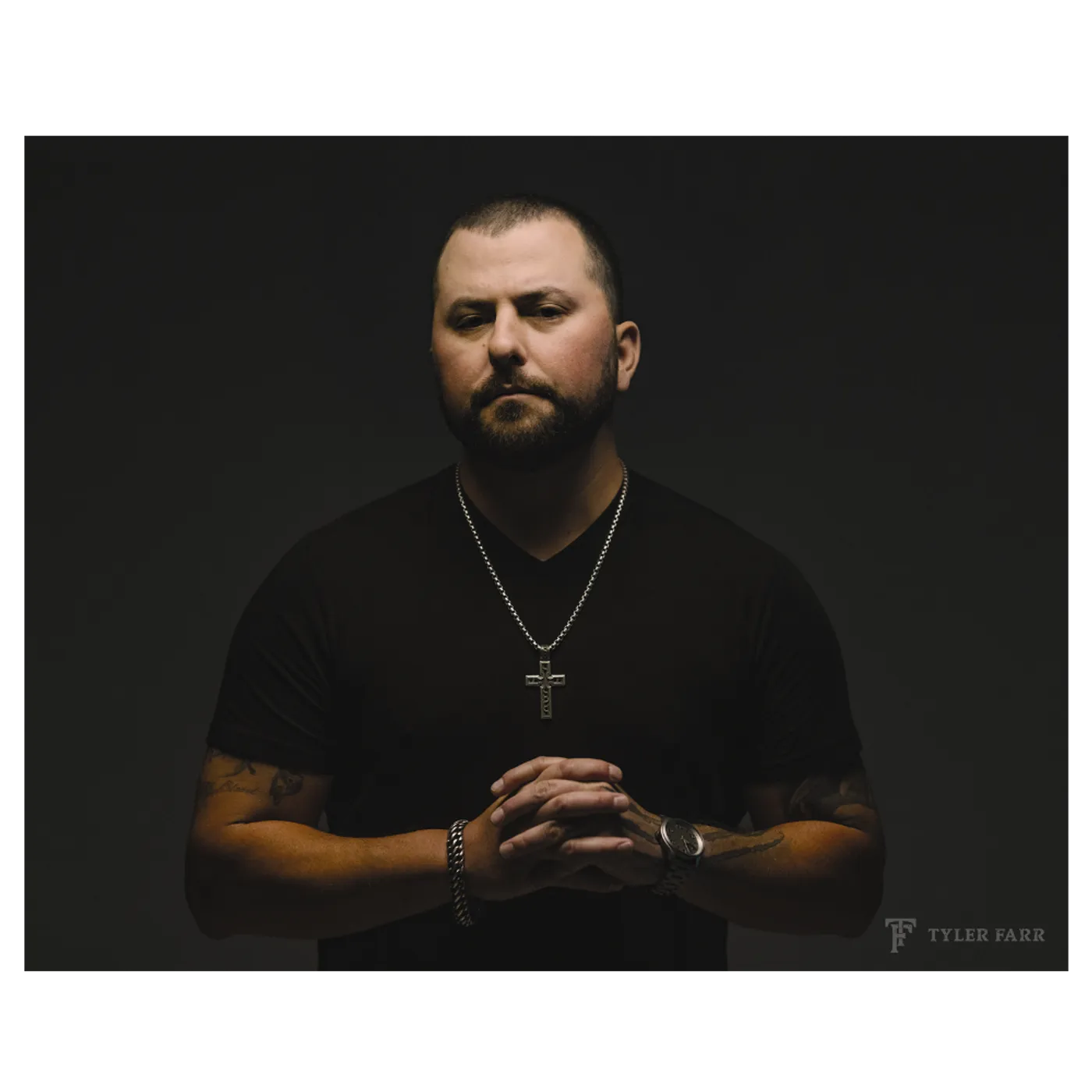 Tyler Farr Close Up 8x10