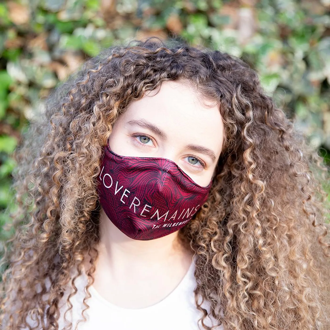 Tal Wilkenfeld - Love Remains Mask