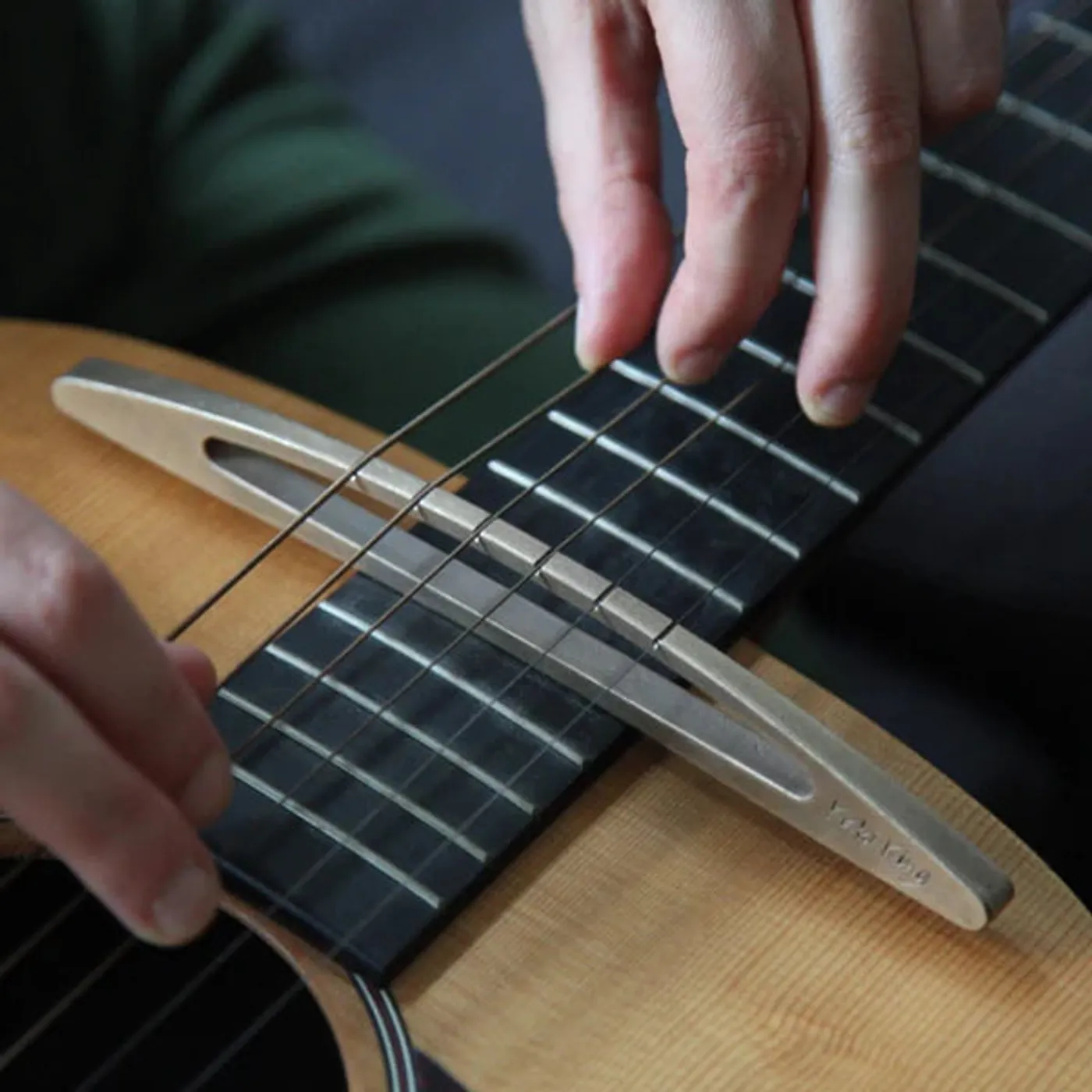 Kaki King - Passerelle Bridge (Guitar + Bass Bundle)